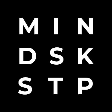 Minimal Desk Setups Logo